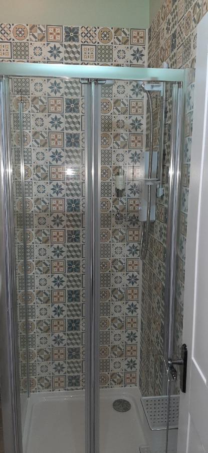 فندق Brooke House شانكلين المظهر الخارجي الصورة